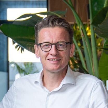 Rene van der velden-1